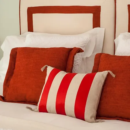 Casa Amora Studio Apartments Bed & Breakfast 2*