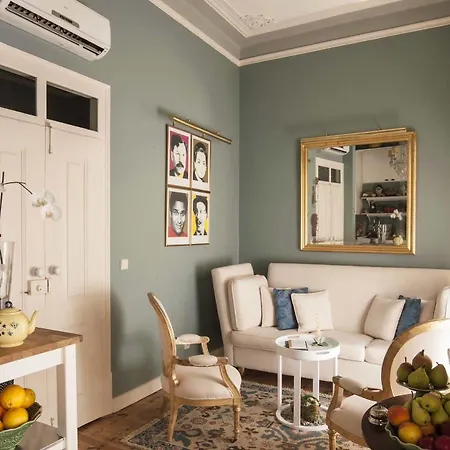 Casa Amora Studio Apartments Bed & Breakfast 2*