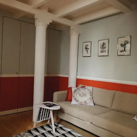 Casa Amora Studio Apartments Lisbon