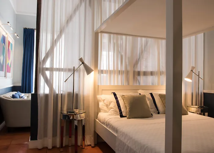 Alojamento de Acomodação e Pequeno-almoço Casa Amora Lisboa