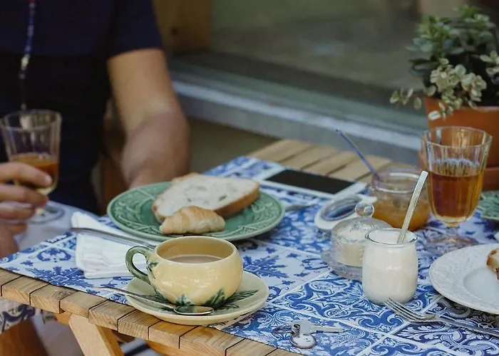 Casa Amora Alojamento de Acomodação e Pequeno-almoço 4*