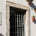 Alojamento de Acomodação e Pequeno-almoço Casa Amora 4*