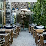 Alojamento de Acomodação e Pequeno-almoço Casa Amora 4*