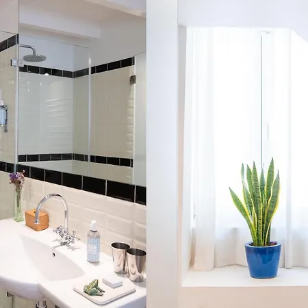 Casa Amora Studio Apartments Bed & Breakfast