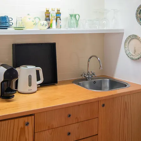 Casa Amora Studio Apartments 4*