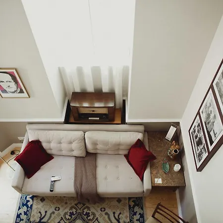 Casa Amora Studio Apartments Lisbon
